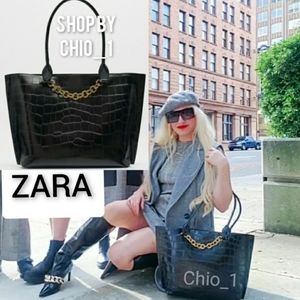 Zara CHAIN STRAP TOTE BAG with chain gold bloggers favorite